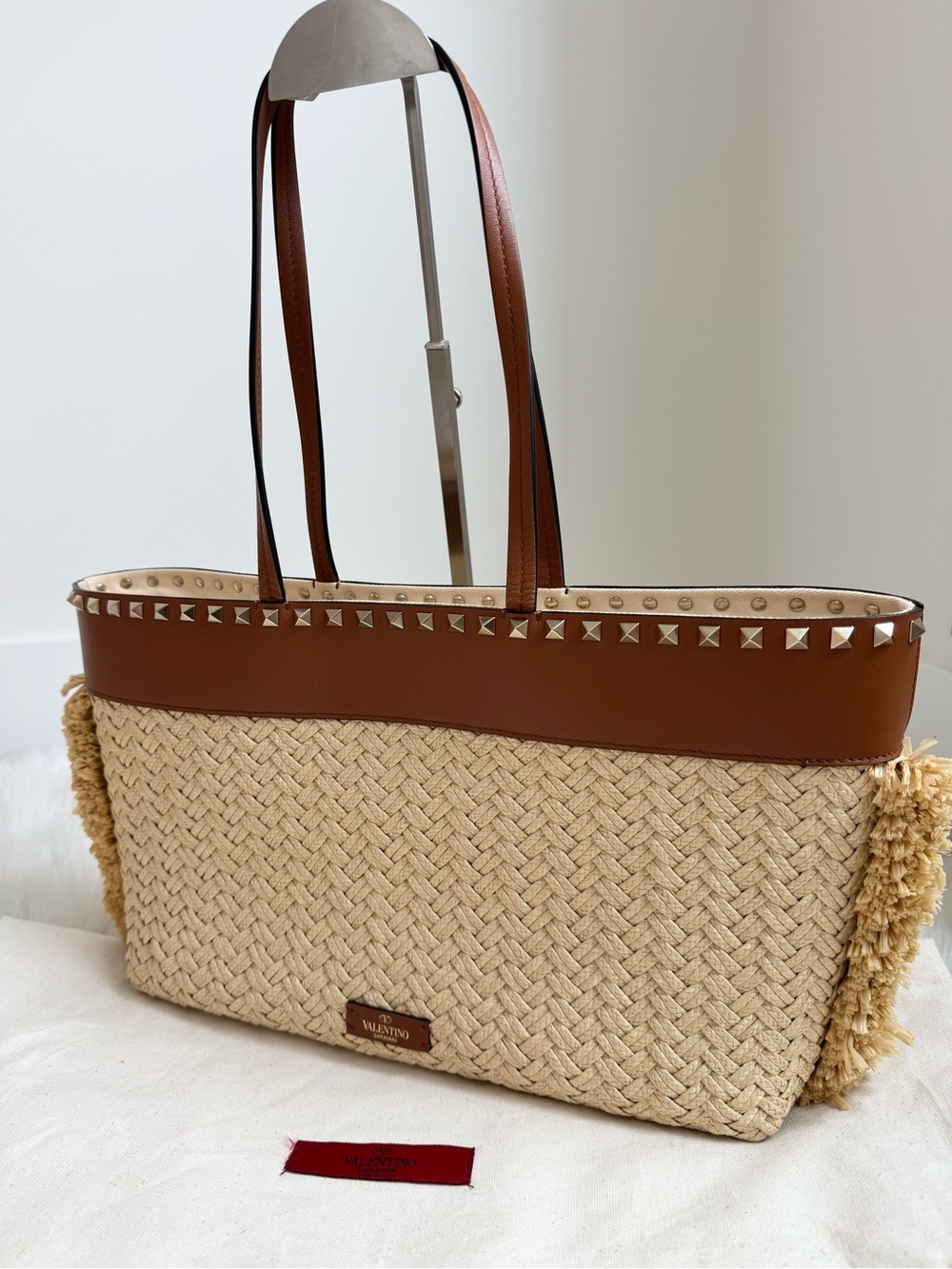Authentic Valentino Rockstud raffia straw and brown leather tote bag - Picture 8 of 15